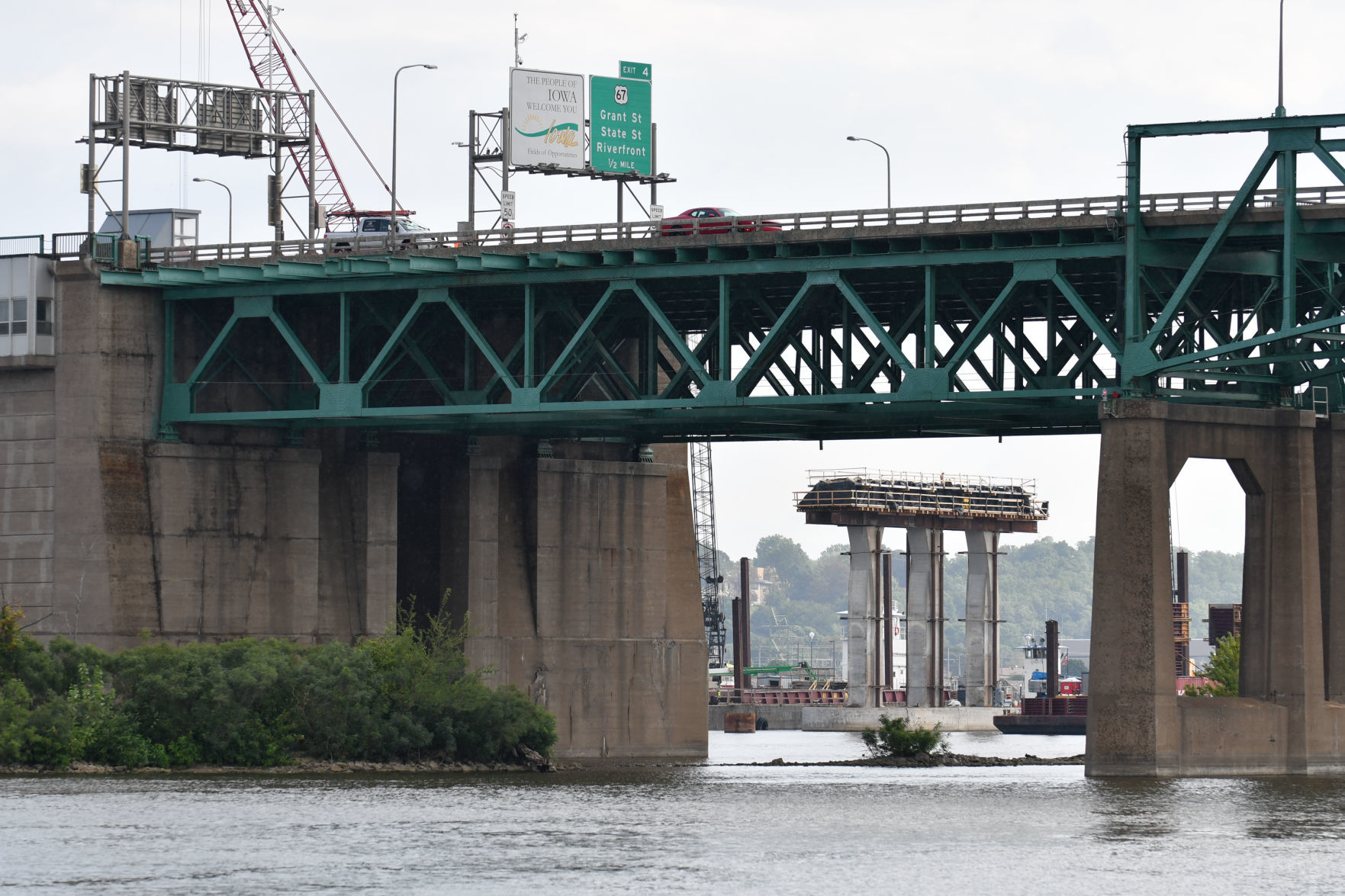 082818-74bridgeChCatTour-079a.jpg